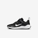 Nike Revolution 7