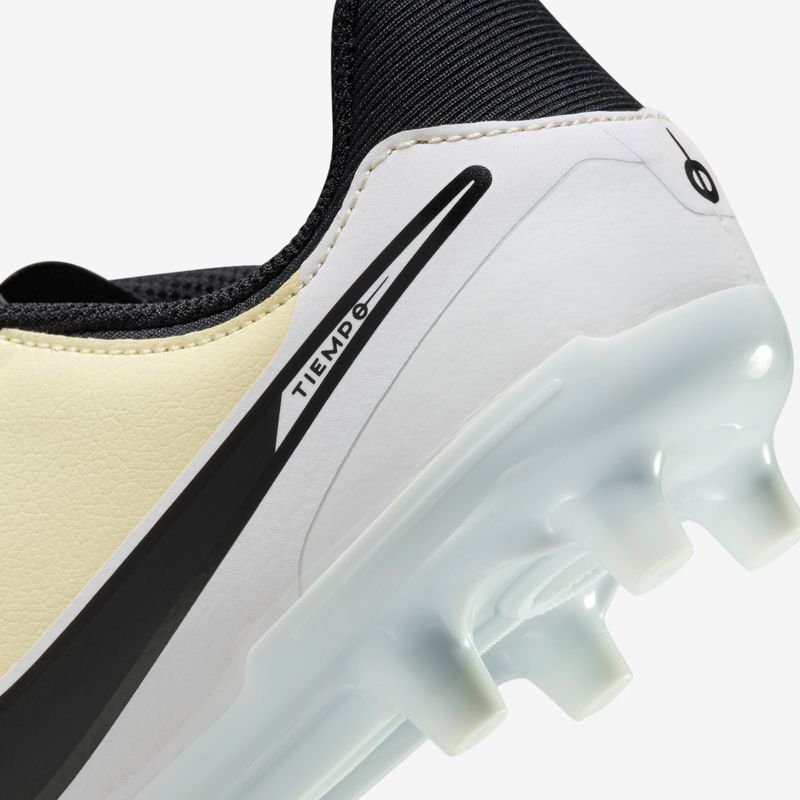 Nike-Jr-Tiempo-Legend-10-Academy