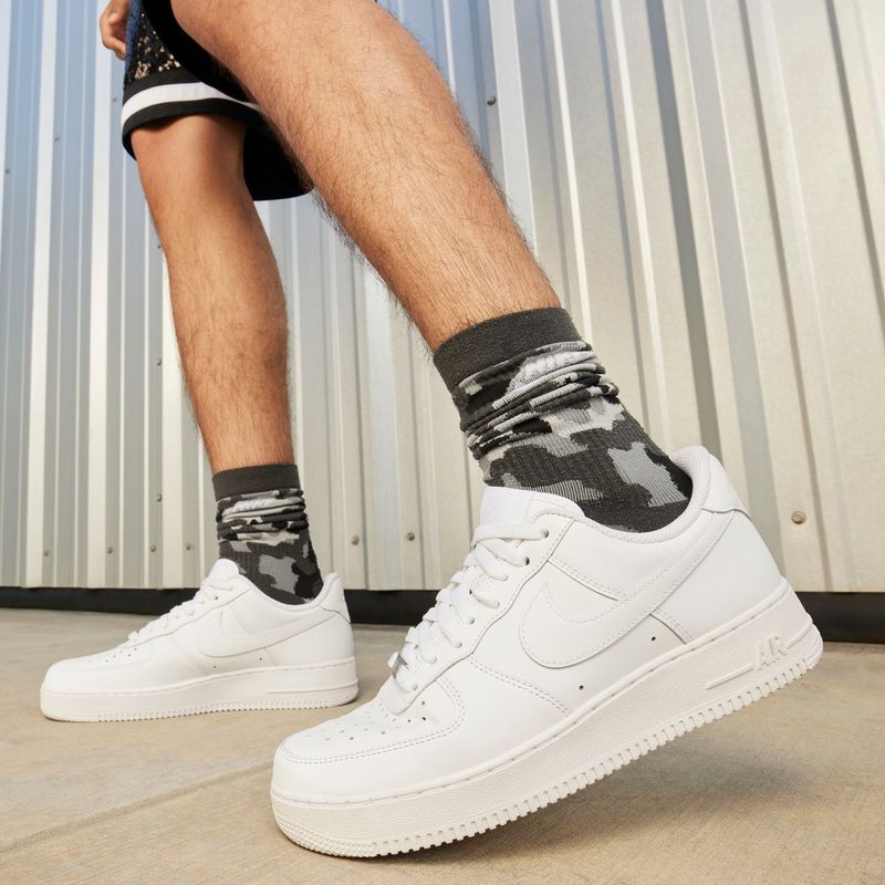 Nike Air Force 1 07