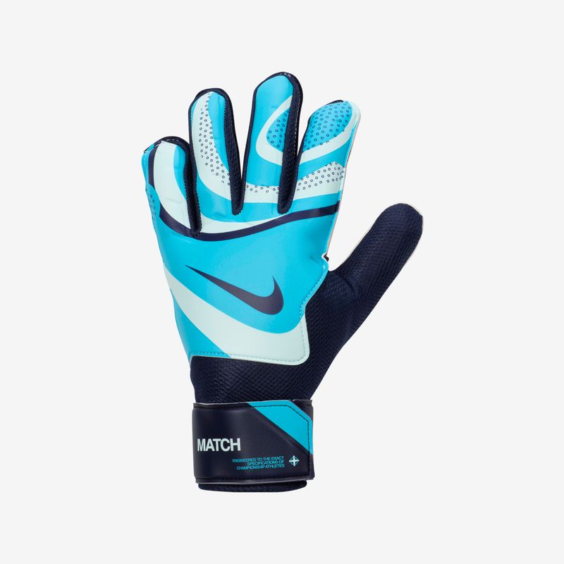 Nike-Match