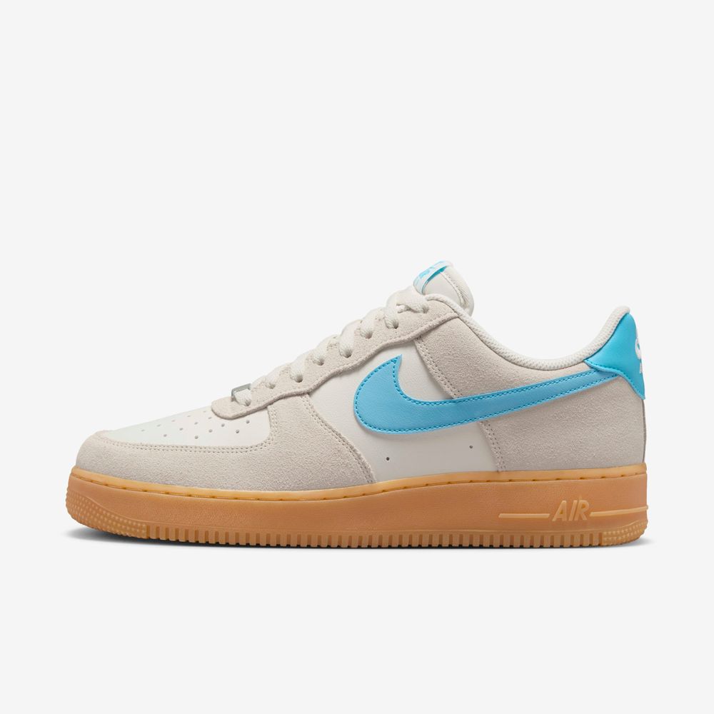 Nike Air Force 1 '07 LV8