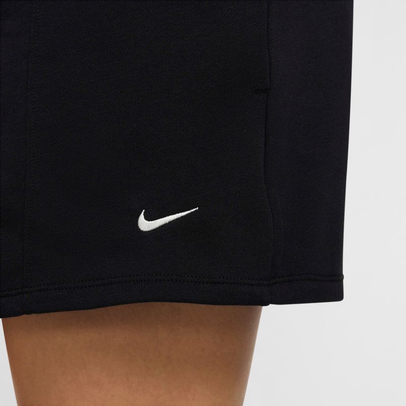 Nike-Sportswear-Chill-Terry