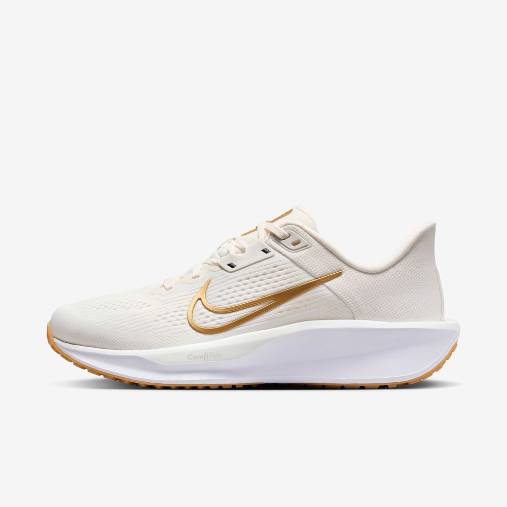 Nike Quest 6