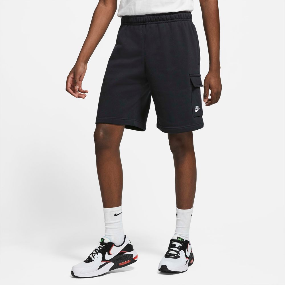 Nike Sportswear Club