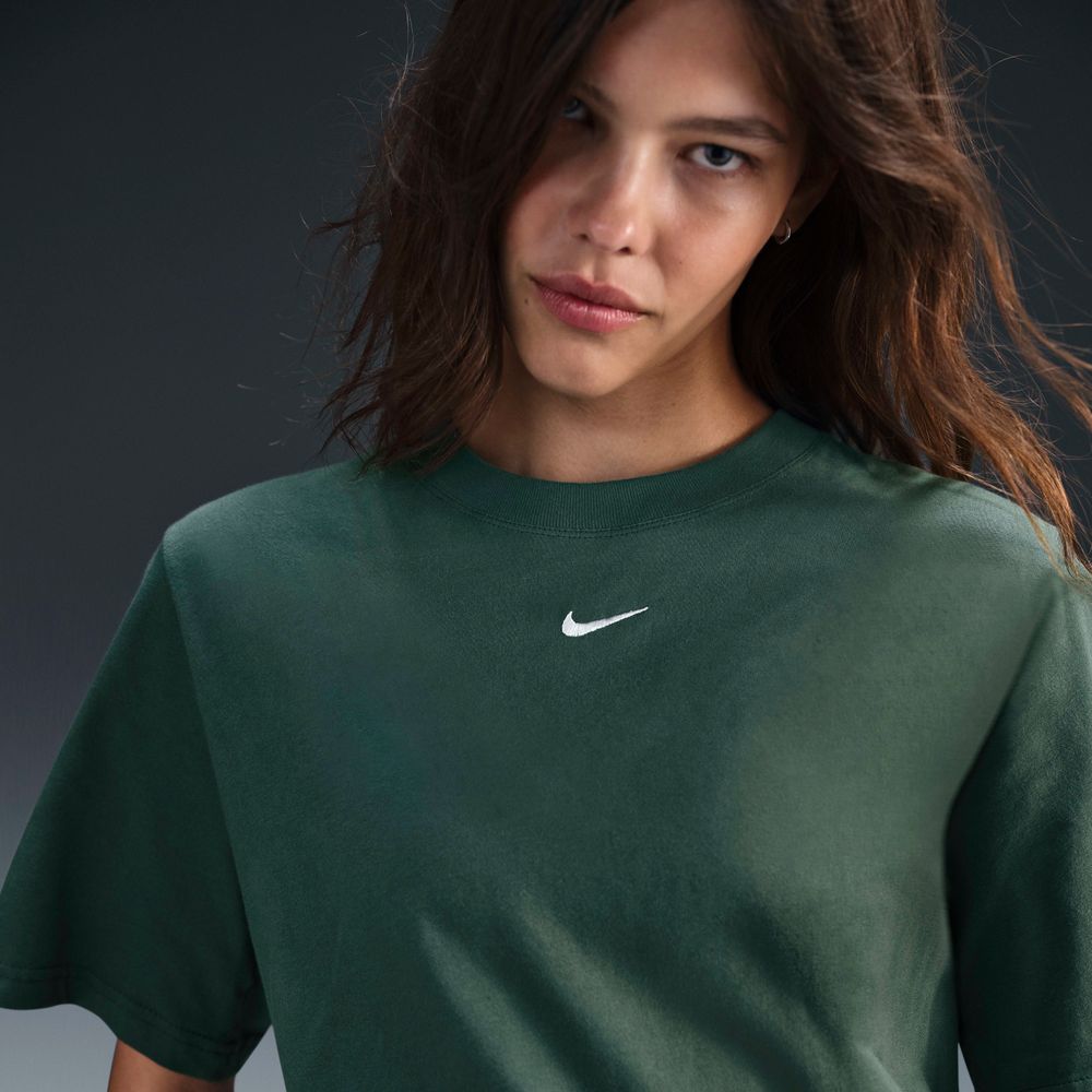 Nike Sportswear Essential