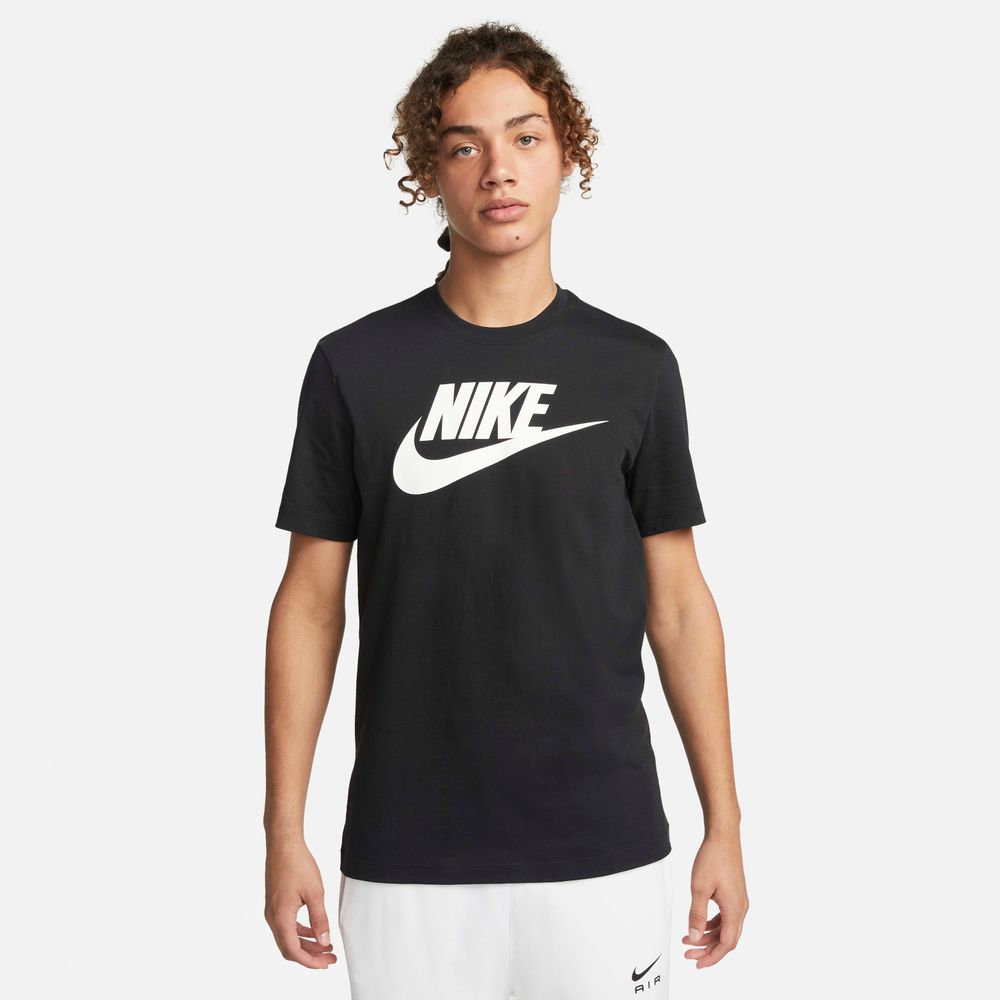 Nike Sportswear