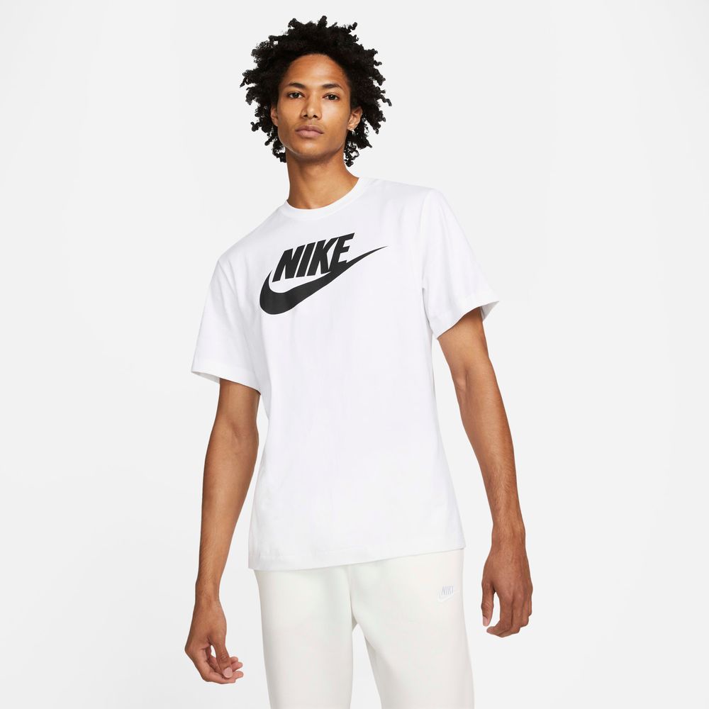 Nike Sportswear
