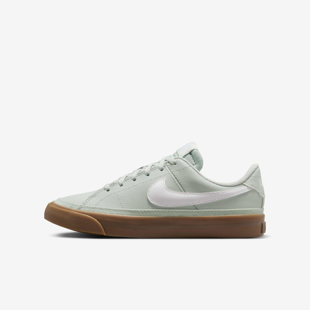 Nike Court Legacy